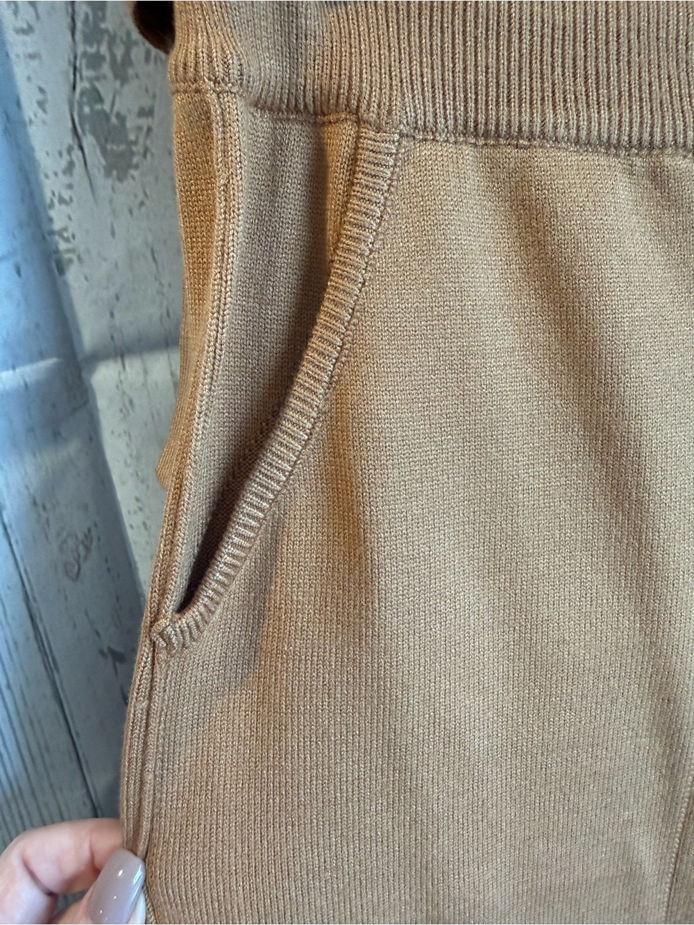 Two Piece Sweater Pants Set Large NWT - Picture 6 of 6